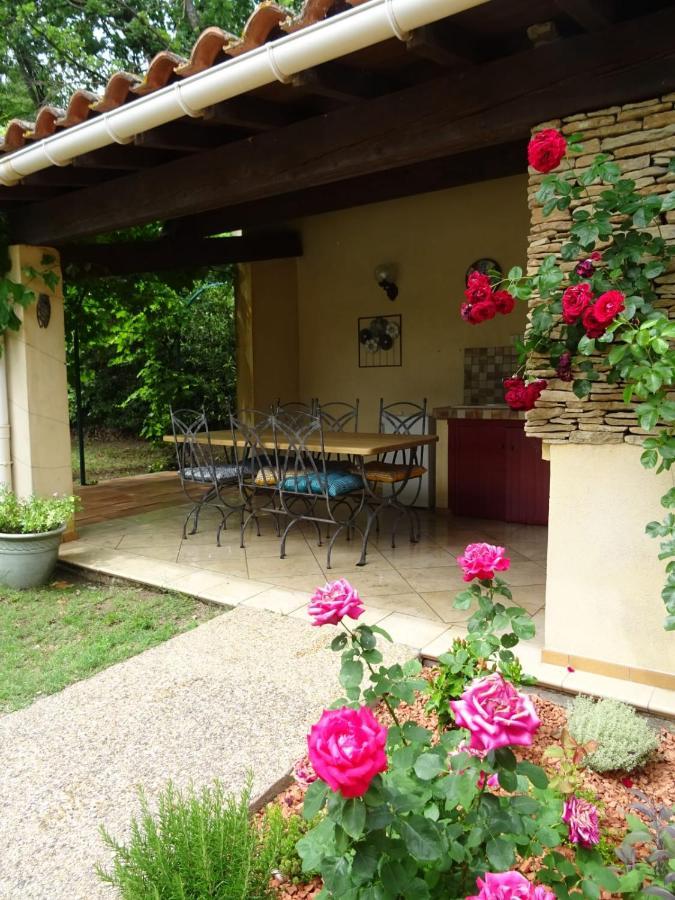 فيلا The Blue Tit - Private Swimming Pool LʼIsle-sur-la-Sorgue المظهر الخارجي الصورة